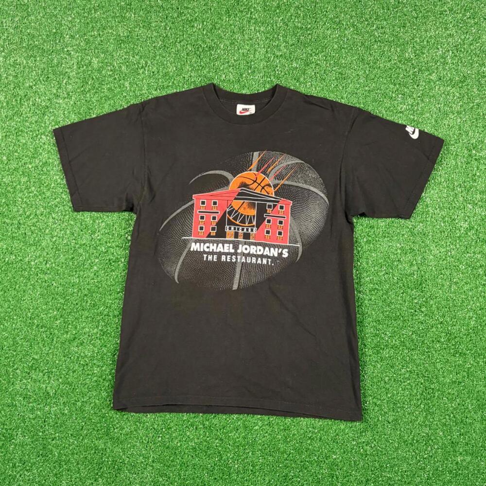 Vintage 90s y2k Nike Michael Jordan's Restaurant black t shirt